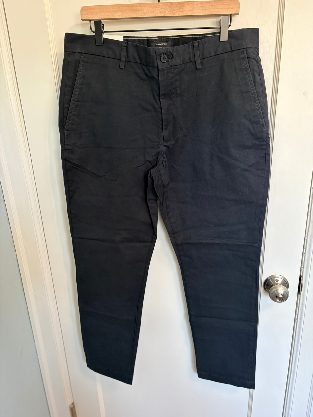 Banana Republic Factory Slim Lived-In Chino Men's 34x30 Black NWT Stretch Pants